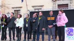 Carnevale-Termitano-2018-insieme-agli-speaker-di-Radio-Panorama-e-tutto-lo-staff-del-Carnevale