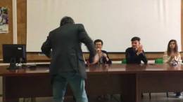 Liceo-Palmeri-presentazione-del-libro-di-Domenico-Dentici-Il-ragazzo-della-scogliera