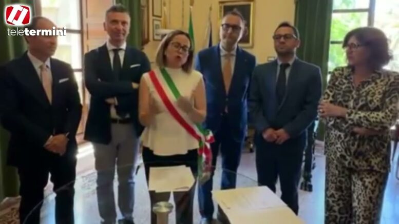 Il-sindaco-Terranova-nomina-la-nuova-giunta-comunale-della-Citta-di-Termini-Imerese